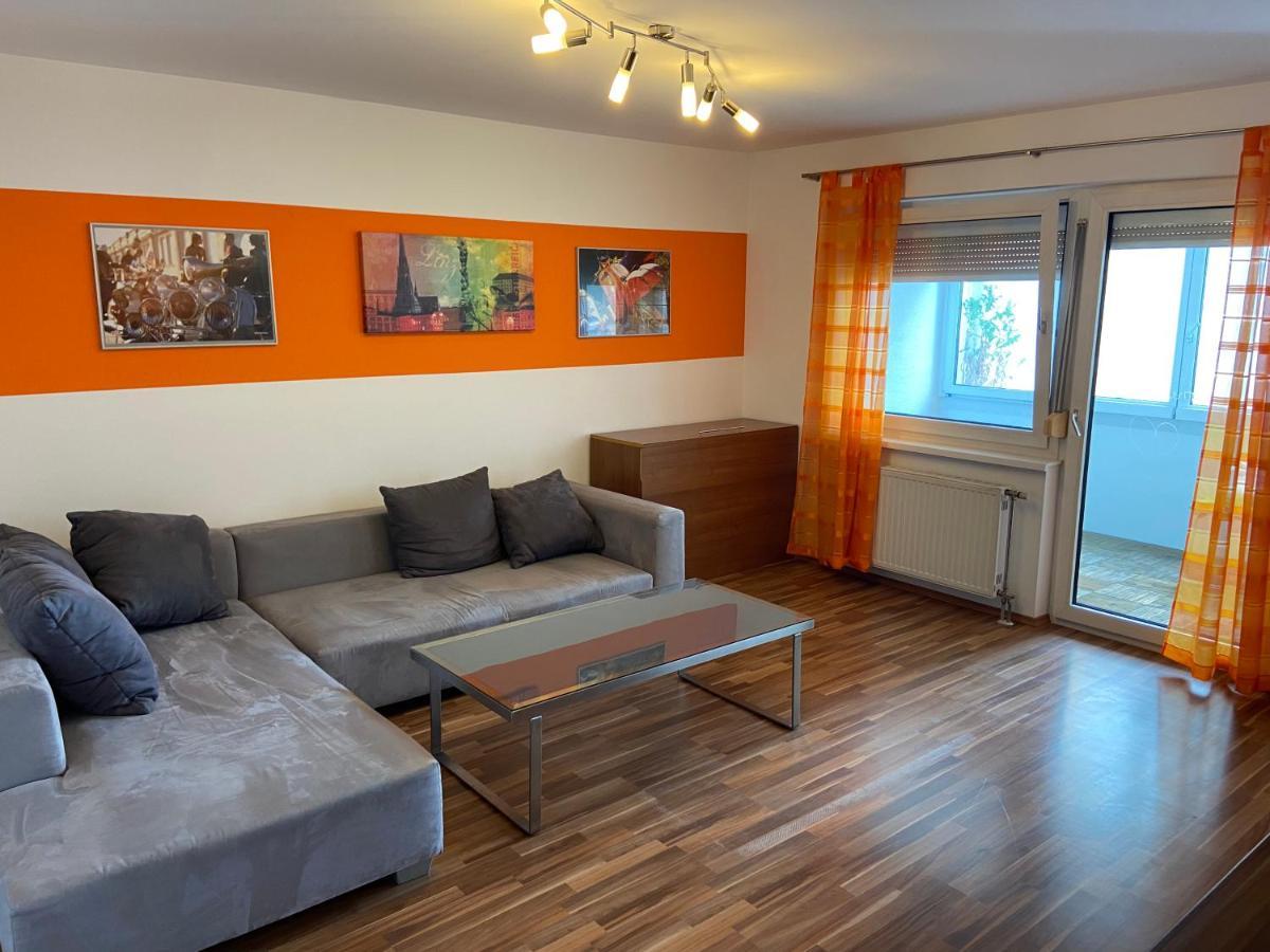 Anton Bruckner Lounge L Free Parking Linz